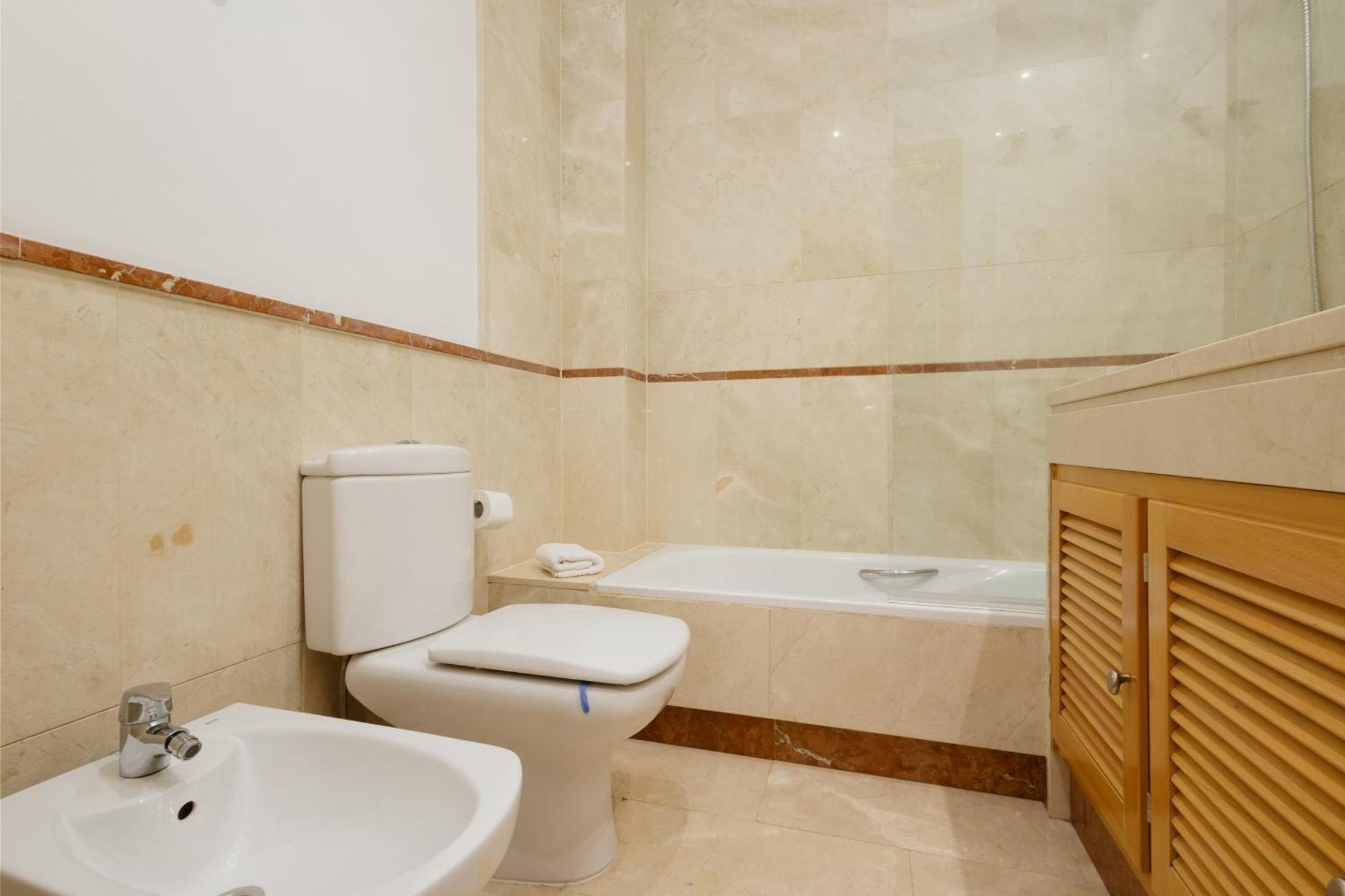 3 Bedroom Apartment, With Private Garden And Terrace, In Puerto Banus Marbella